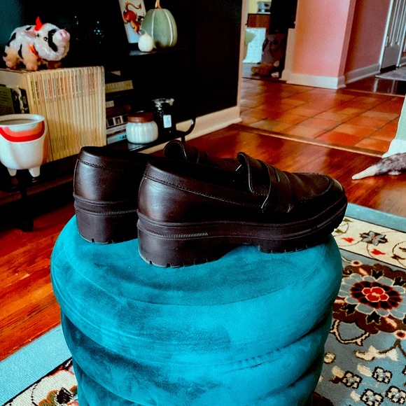 Patina Black Leather Lug Loafers - Size US women’s 8.5 - Picture 3 of 4